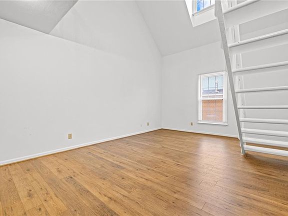 5th image of 1304 Stockley Gdns APT 505