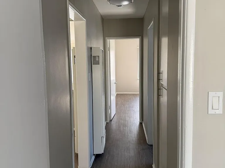 5309-5315 Whitsett Ave — Photo 32