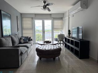 8 Mar Azul Condominio Calle Lirio #5B, Carolina, PR 00979