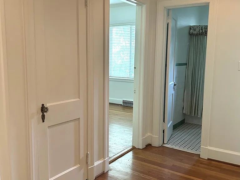 207 Kensington Rd — Photo 13