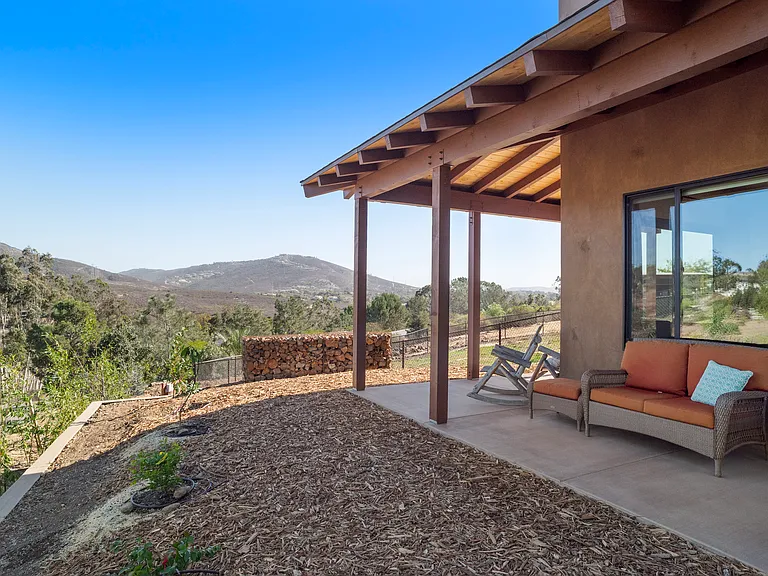 3605 1/2 Fortuna Ranch Rd — Photo 3