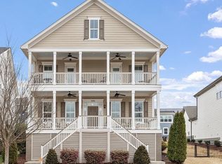 5304 Crescent Square St, Raleigh, NC 27616