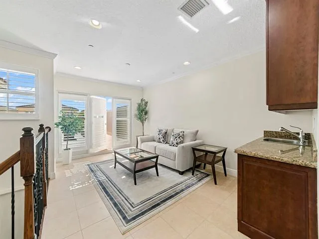 1849 NE 26th Ave #2 — Photo 11
