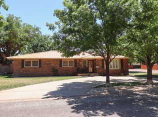 609 N 18th St, Lamesa, TX 79331