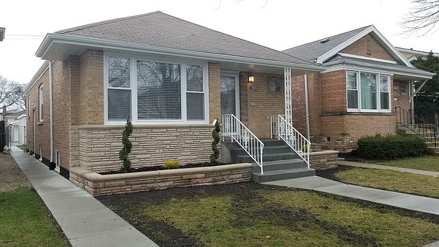 2nd image of 5422 S Normandy Ave