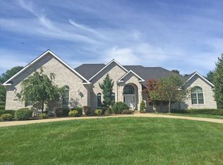 7404 Cherry Hill Ln, Broadview Heights, OH 44147