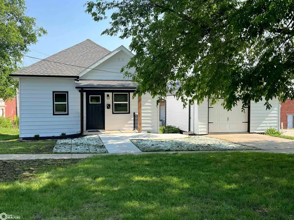 111 W Grant St, Clarinda, IA 51632
