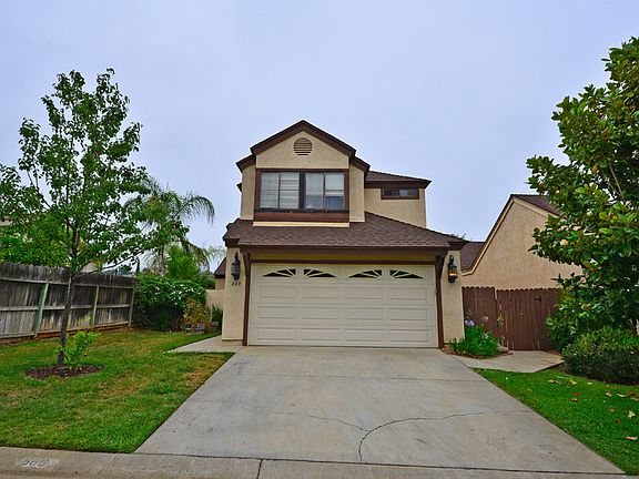 2nd image of 880 Venice Gln