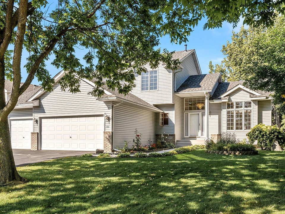 1st image of 10957 Fox Hollow Ln N