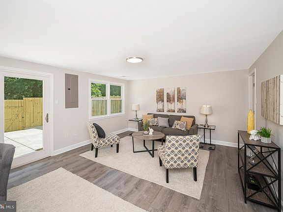 5th image of 16539 Sherwood Pl