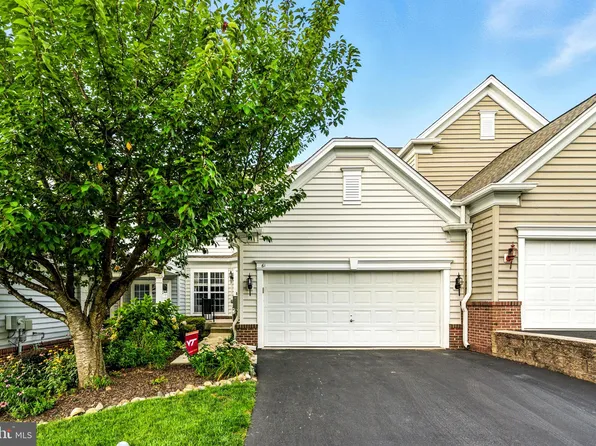 61 Doe Run Ct #89, West Chester, PA 19382