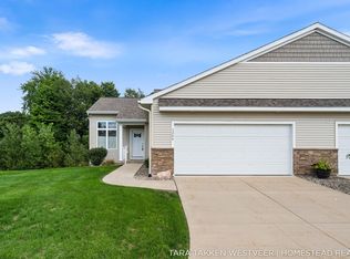 1266 S Village Cir, Kalamazoo, MI 49009