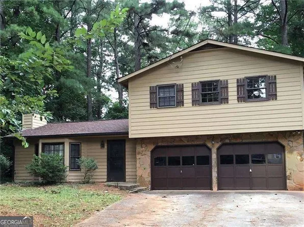 6859 Lakeview Ln, Doraville, GA 30360