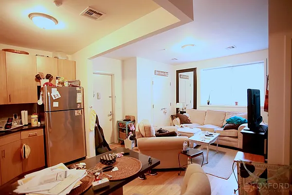 Rented by Oxford Property Group | media 31