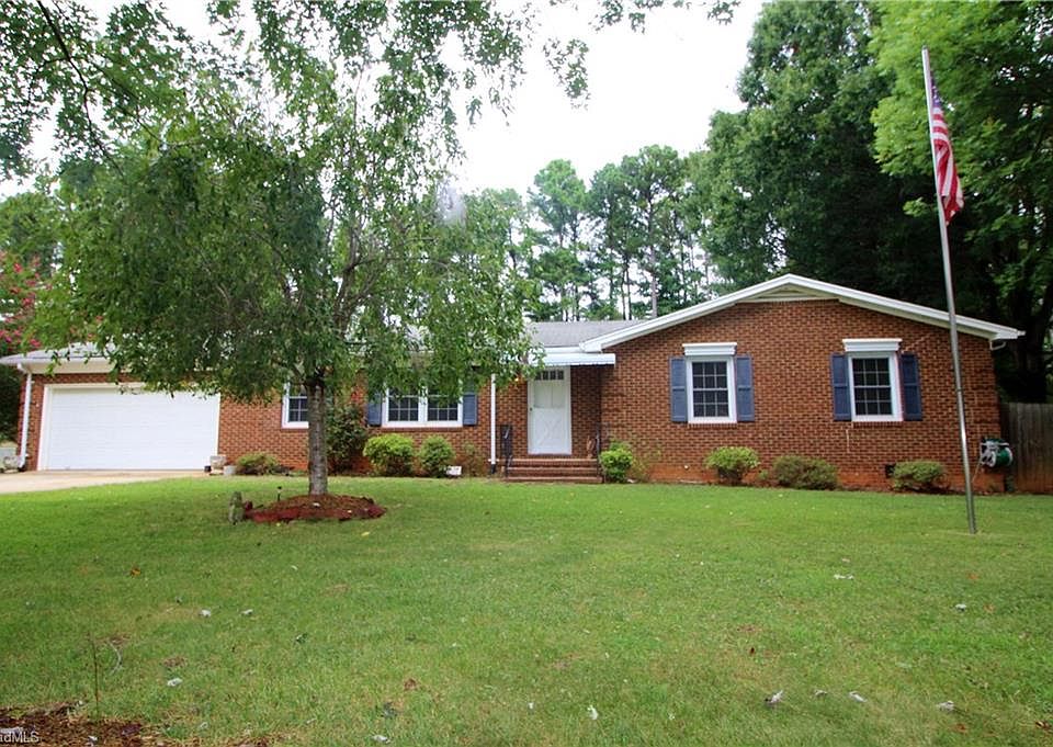 1st image of 8016 Tam Oshanter Dr