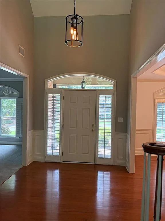 4 bed, 3.5 bath, 2891 sqft, $3,600 — Photo 3