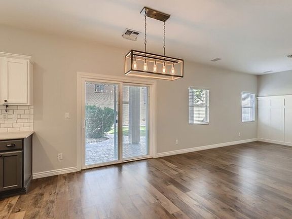 4th image of 17286 W Tara Ln