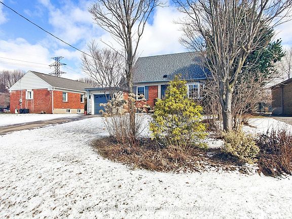 2nd image of 2225 Rambo Rd