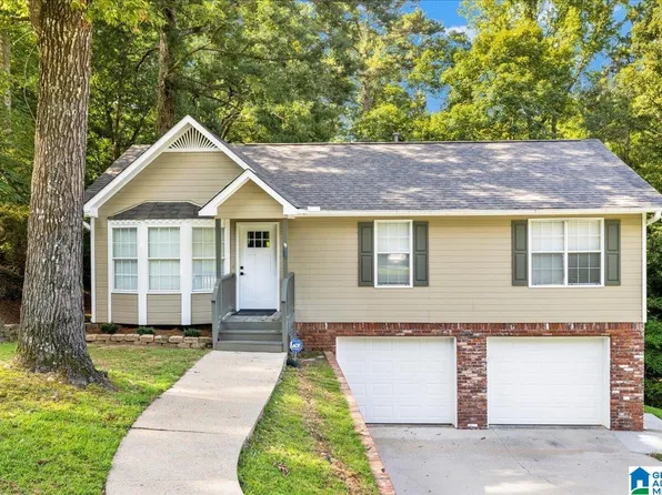 7177 Brandon Cir, Pinson, AL 35126