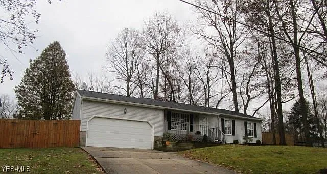 261 W Ingleside Dr photo 1