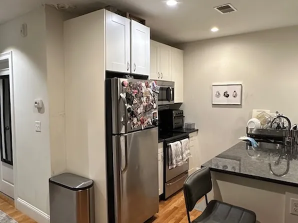 53 Fort Ave, Roxbury, MA
