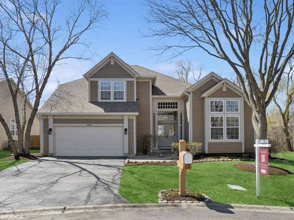 2392 Sawgrass Ct, Riverwoods, IL 60015