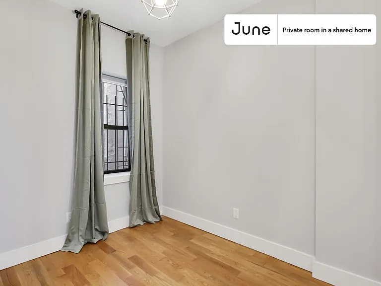 1226 Bedford Ave #E — Photo 5