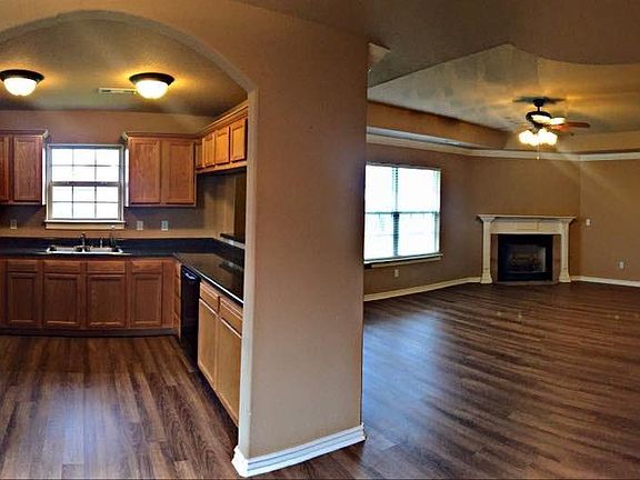 Kitchen/family room