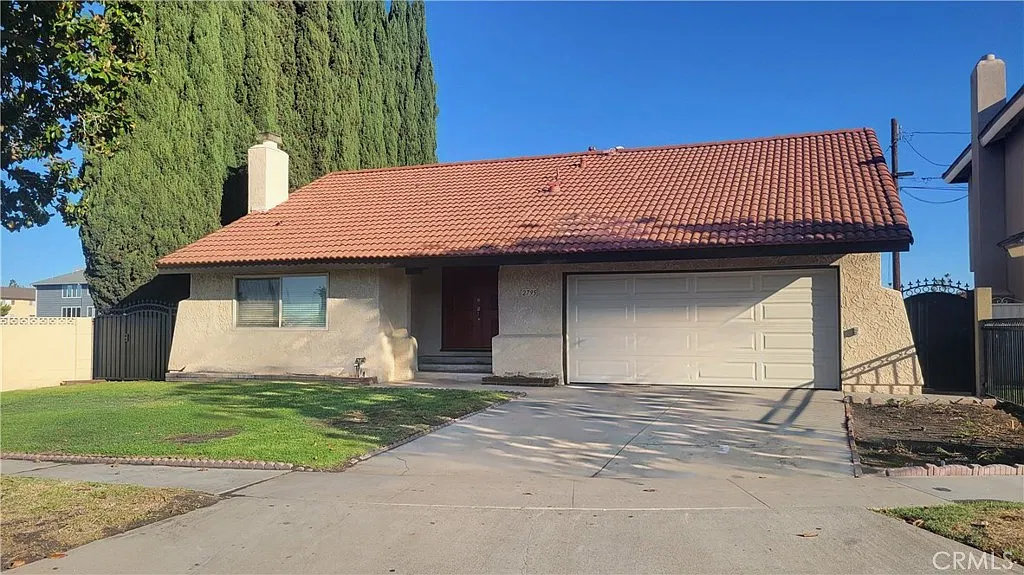 4 bed, 2197 sqft, $4,250 — Photo 1