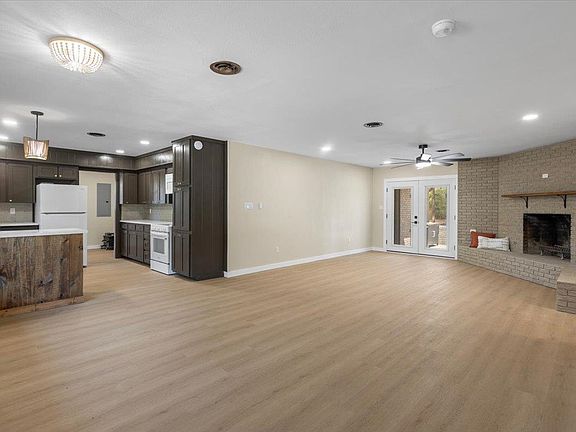 4th image of 3509 Dudley Rd