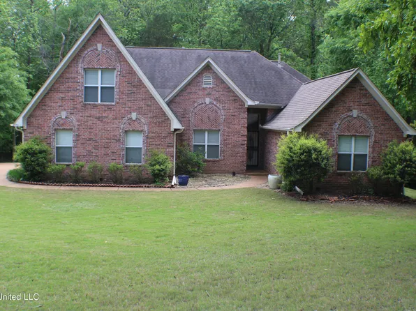 7611 Savannah Cv, Olive Branch, MS 38654