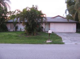 8437 Coral Dr, Fort Myers, FL 33967