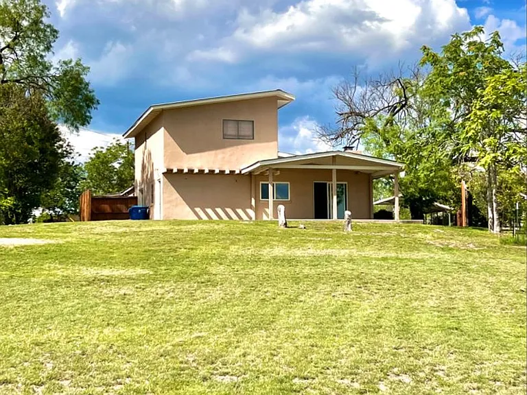 1959 Arcadia Loop #A — Photo 8