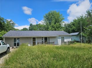 41554 Rosewood St, Elyria, OH 44035