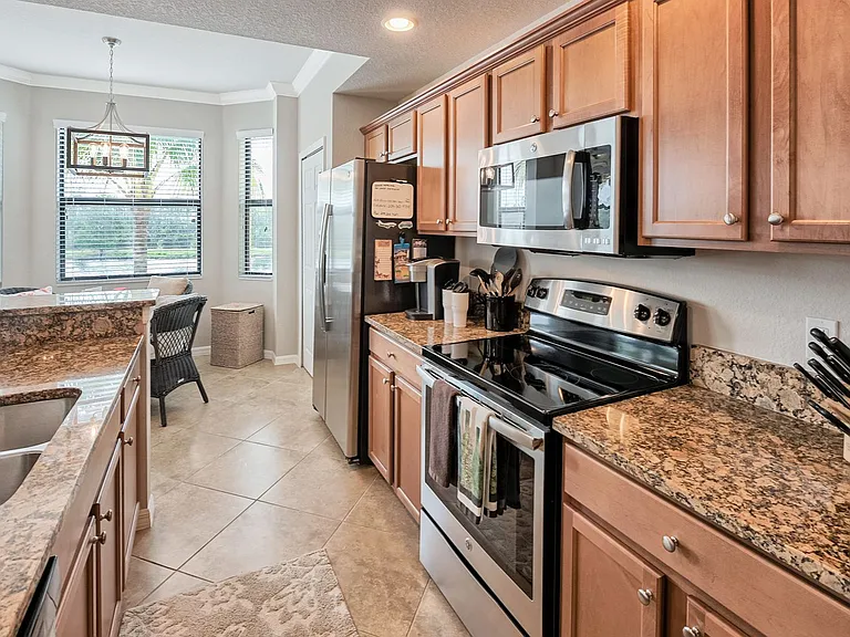 9727 Acqua Ct #423 — Photo 10