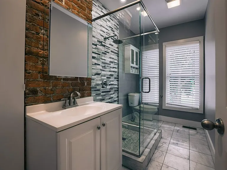 Summit St 788-790 MLR — Photo 20