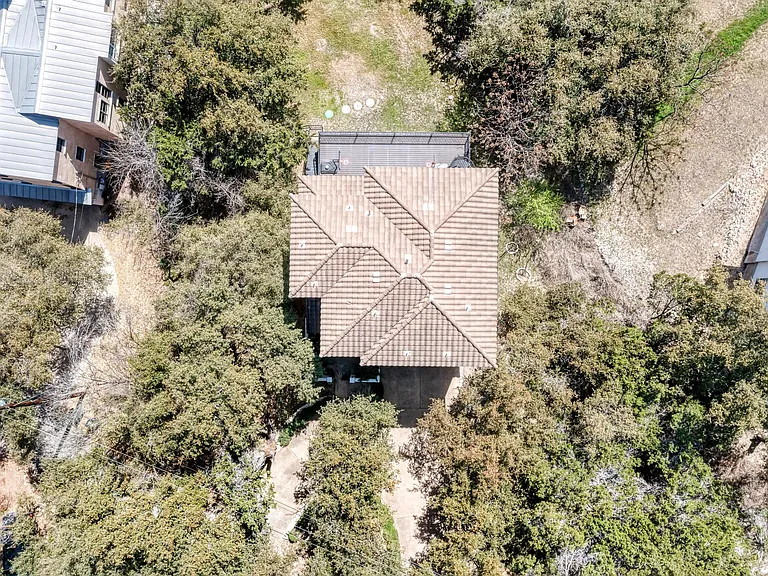 13803 Lake View Dr — Photo 4