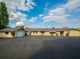 201 Madera Ln, Roseburg, OR 97470