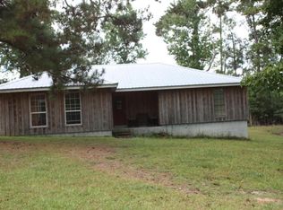 131 Forest Barnes Rd, Petal, MS 39465