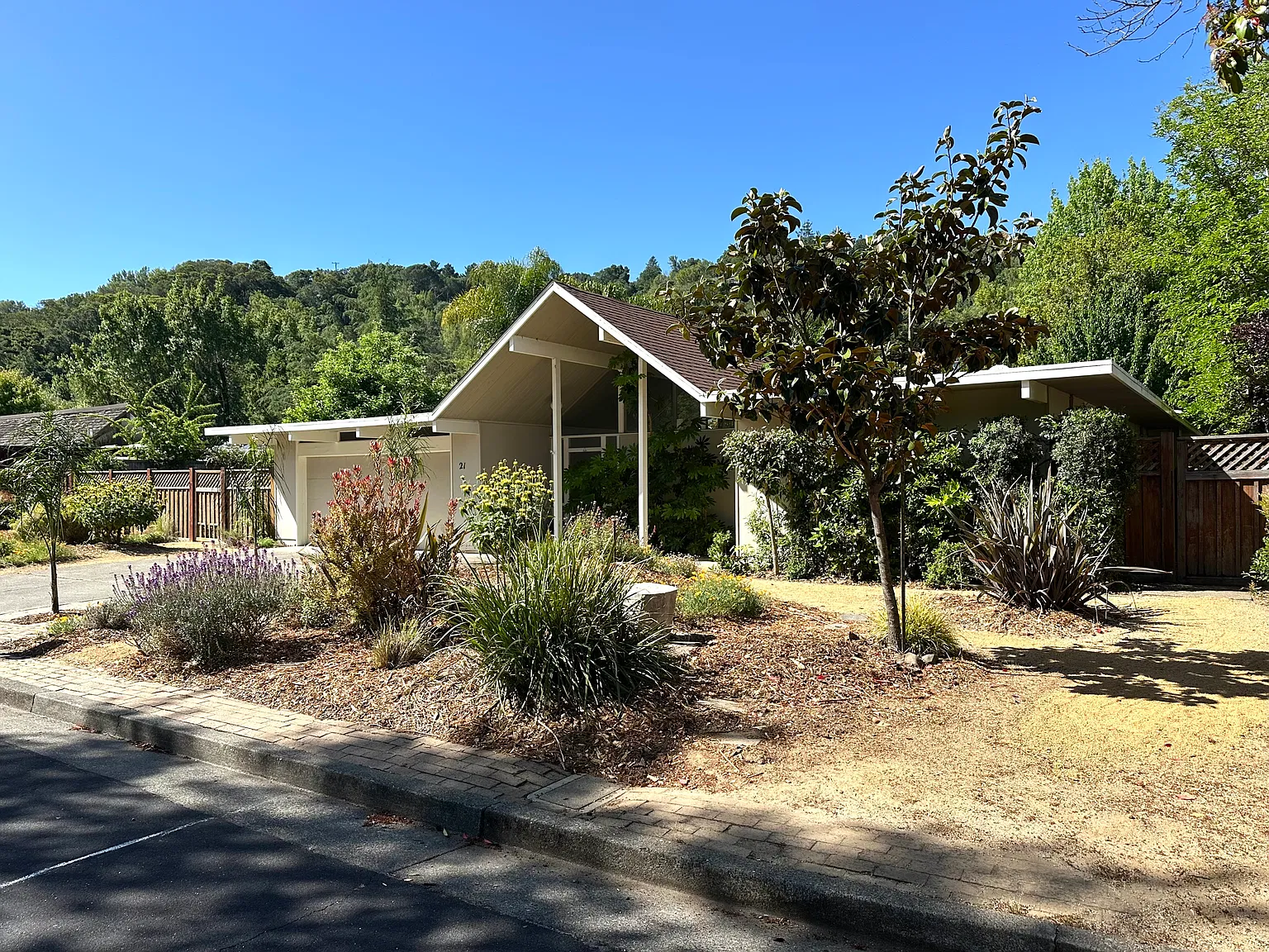 21 Catskill Ct — Photo 3