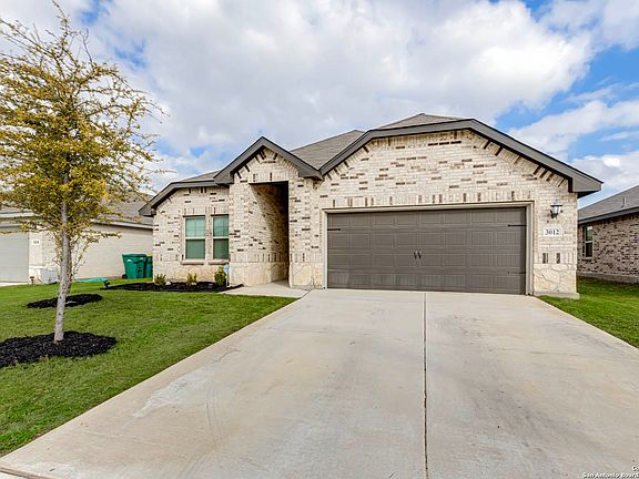 2nd image of 3012 Toscana Way