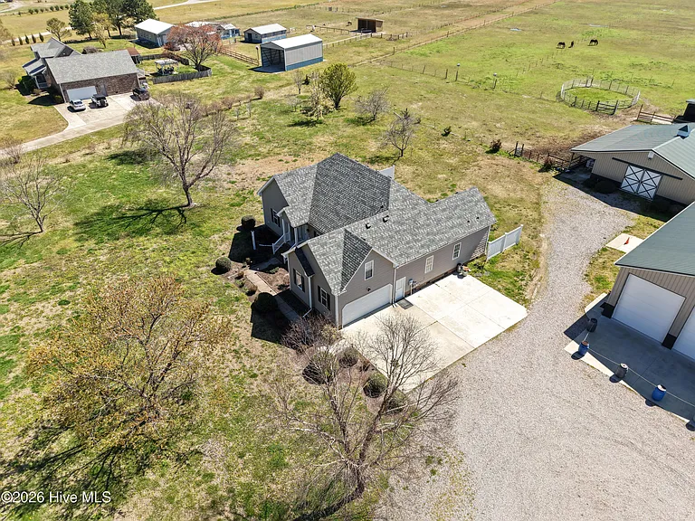 121 Scotland Rd — Photo 46