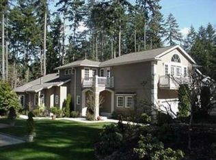 11208 Greystone Dr SW, Lakewood, WA 98499