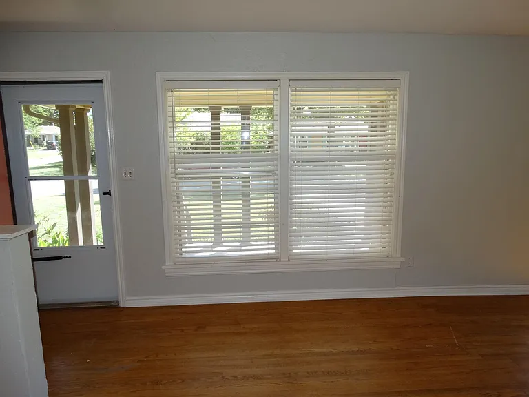 2101 Brighton Ave — Photo 6