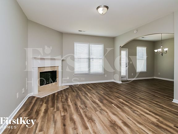 3rd image of 428 Rankin Cir
