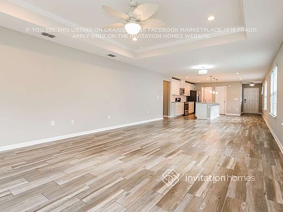4th image of 213 Santorini Ct