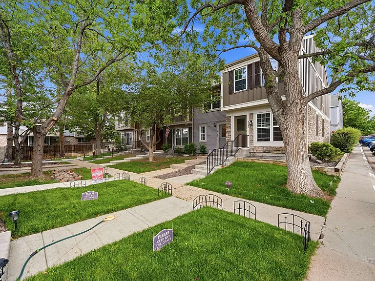 8196 S Fillmore Way — Photo 24