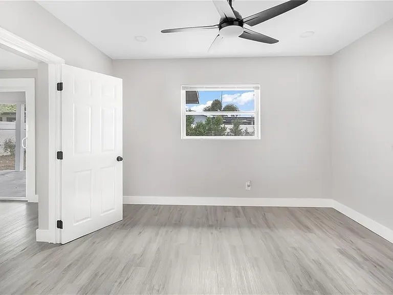 10341 Kumquat Ln — Photo 33