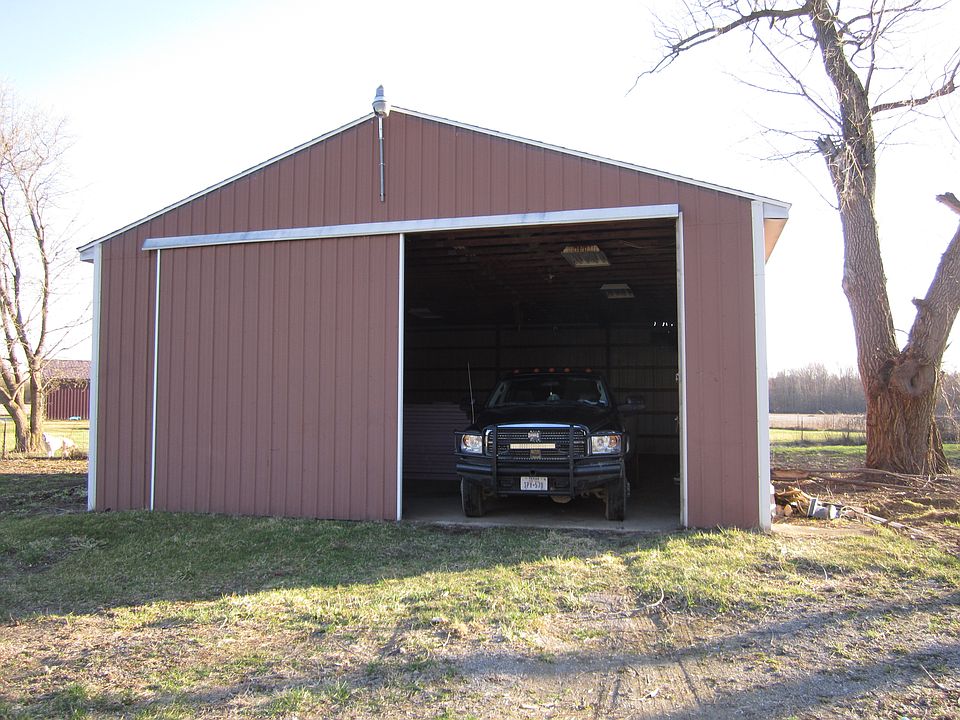 2nd image of 9261 N Vassar Rd