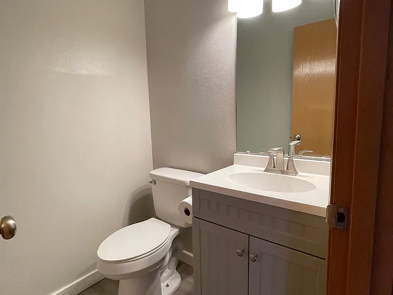3928 SW Pinewood Way — Photo 13